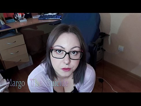 ❤️ Fata sexy cu ochelari suge adânc Dildo în fața camerei de filmat ❤️❌  at ro.sexera.ru