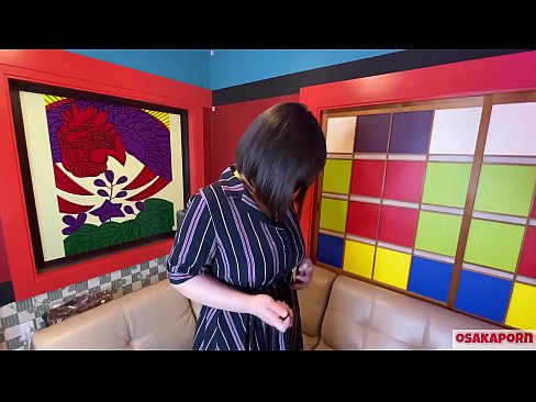 ❤️ Drăguță japoneză cu sâni mari se masturbează cu jucării sexuale și are un orgasm. Ea vorbește într-un interviu despre experiența ei de futut. Țâțe uriașe și păsărica păroasă gemând tare. Osakaporn ❤️❌  at ro.sexera.ru