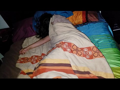 ❤️ Fiul vitreg care își ceartă tânăra mamă vitregă în timp ce ea doarme. ❤️❌  at ro.sexera.ru