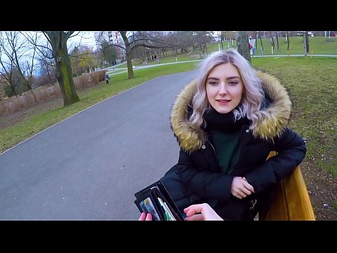 ❤️ Înghite sperma fierbinte a unui străin pentru bani - muie în parc de Eva Elfie ❤️❌  at ro.sexera.ru